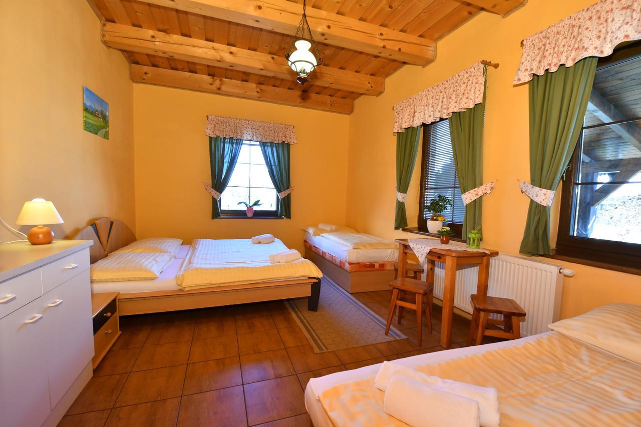 Villa Victoria Penzion Liptovský Ján Rom bilde